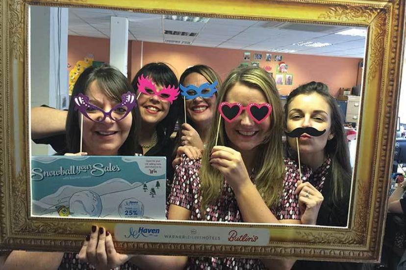 Discover-Holidays-(L-R)-Wendy-Matthews,-Loo,-Julie-Jefferies,-Rebecca-Hayes-and-Abbey-Barker-Low.jpg