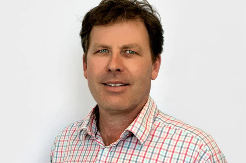 Julian-Bonnett.jpg