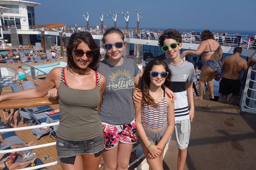 Family-cruising.jpg