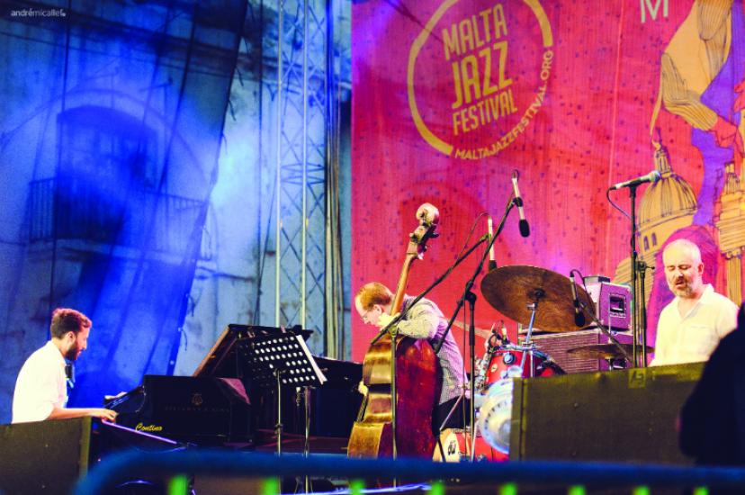 Joe_Debono_Trio (1 of 15).jpg