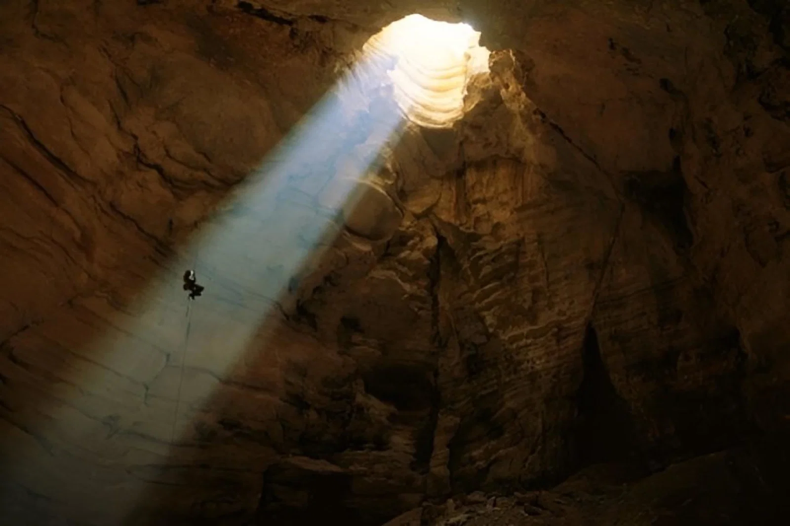 Oman's Majlis Al Jinn cave