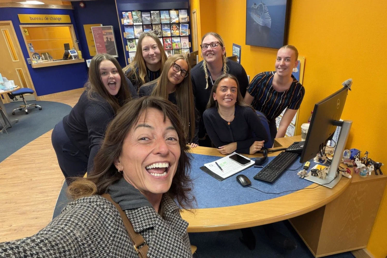 Davina McCall with Hays Travel team