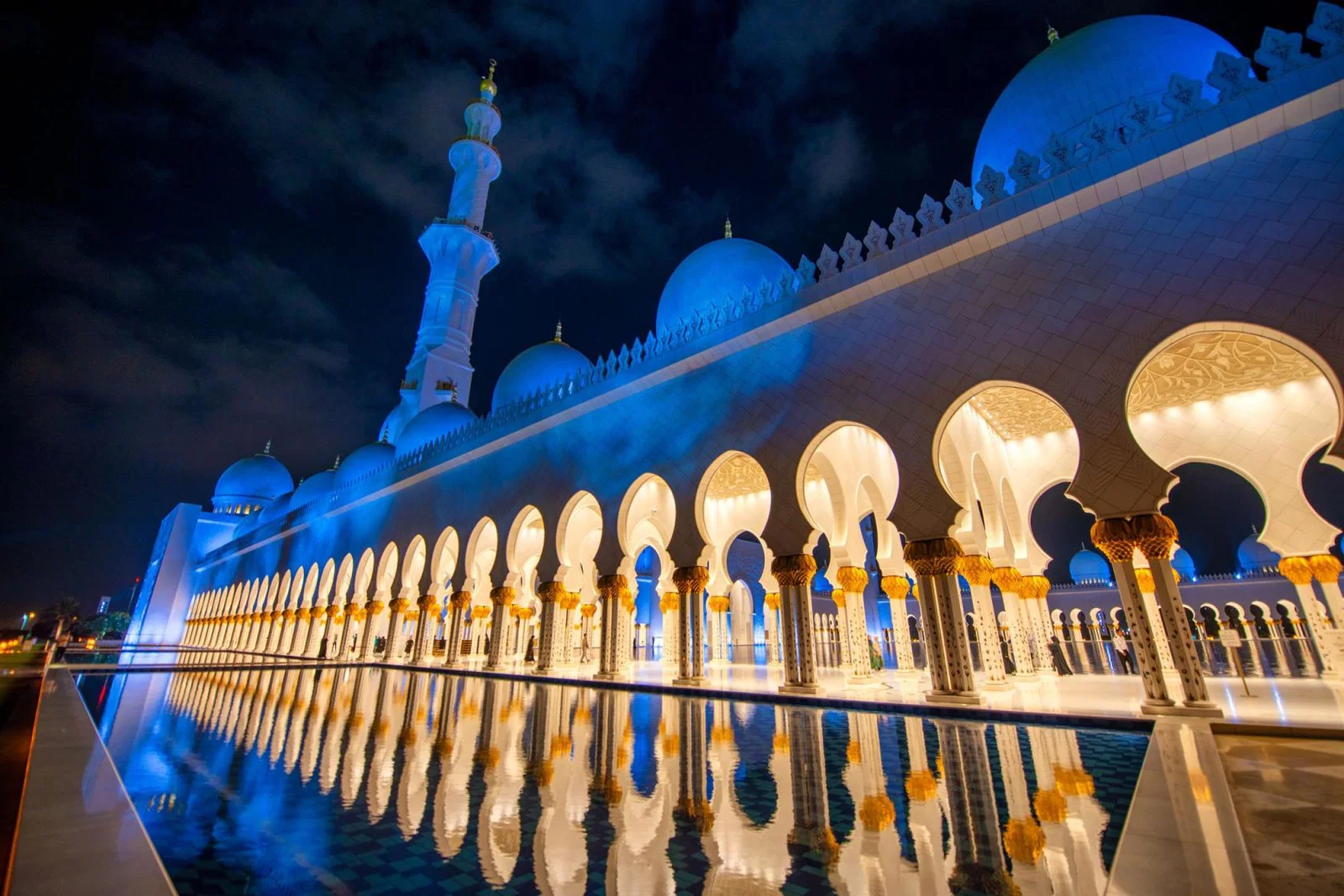 Abu Dhabi mosque