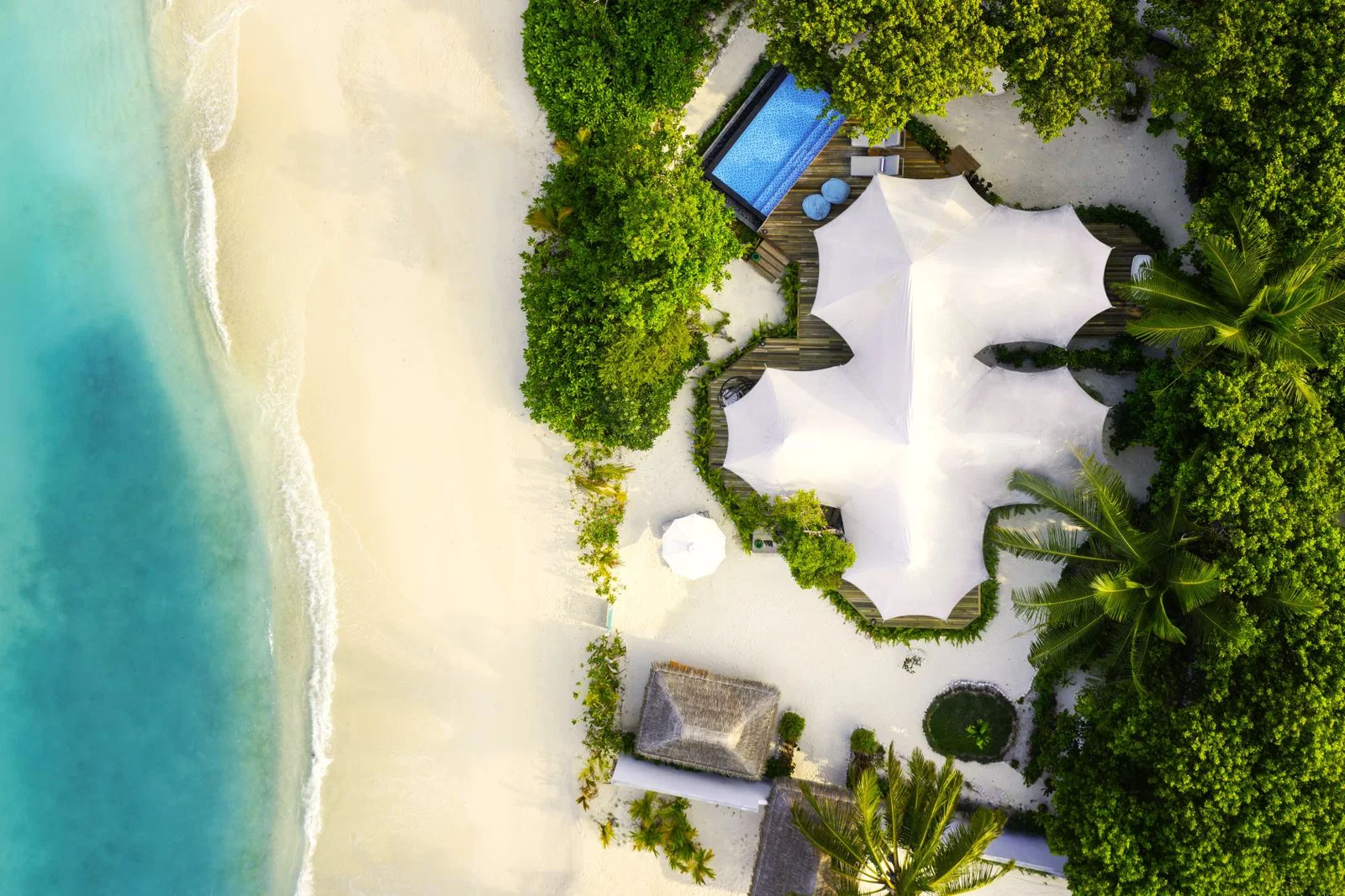 Safari Beach Villa, Sirru Fen Fushi