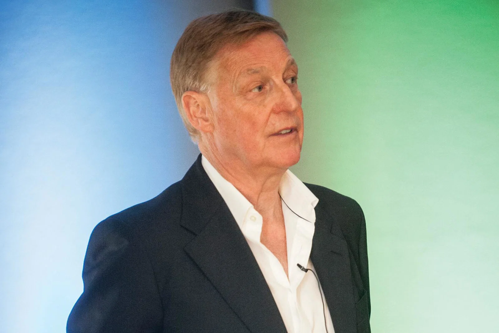 John Hays (Hays Travel)