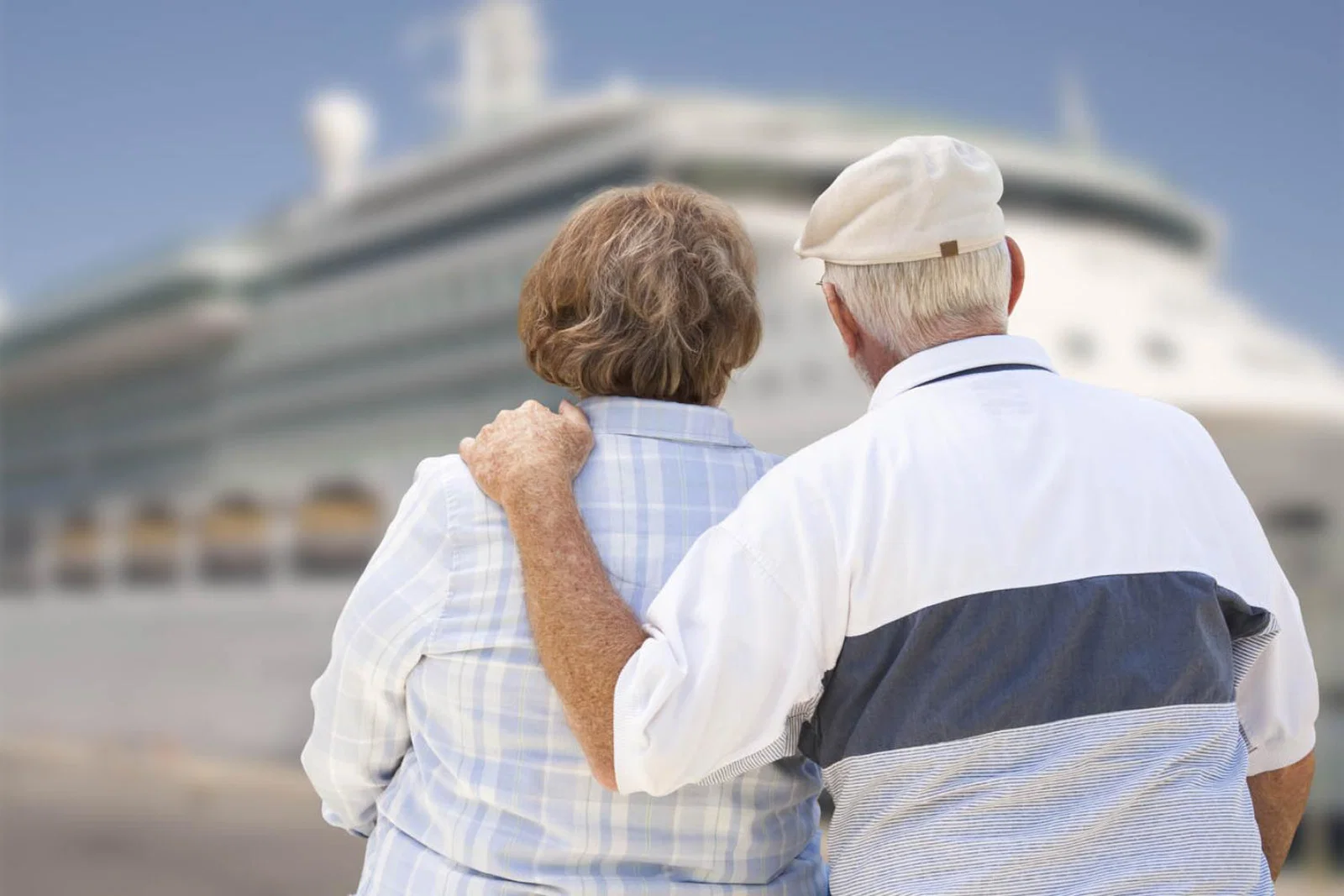 Elderly cruise couple (stock)