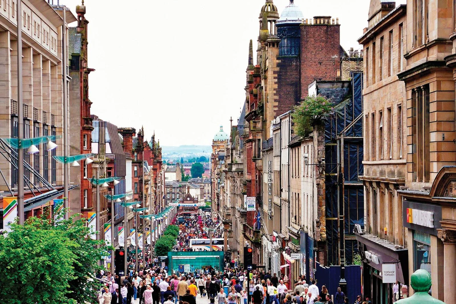 Aer Lingus Regional has added Glasgow to it Belfast City route network
