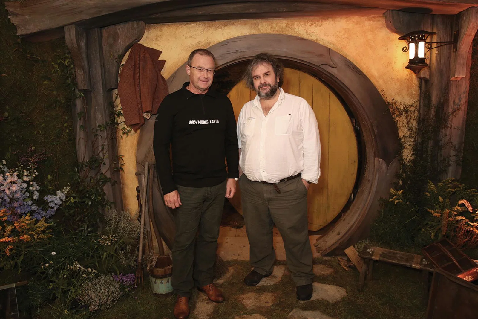 5-KEVIN-BOWLER-&-PETER-JACKSON[1].jpg