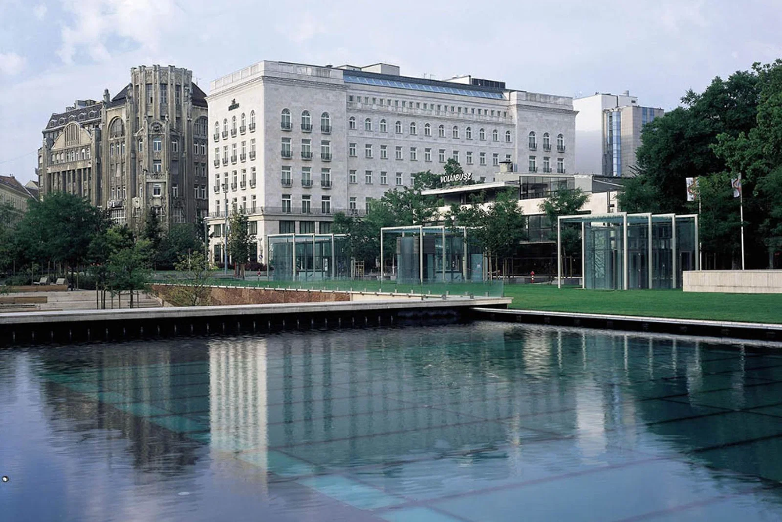smaller-Elizabeth-Park-Hotel-Budapest.jpg