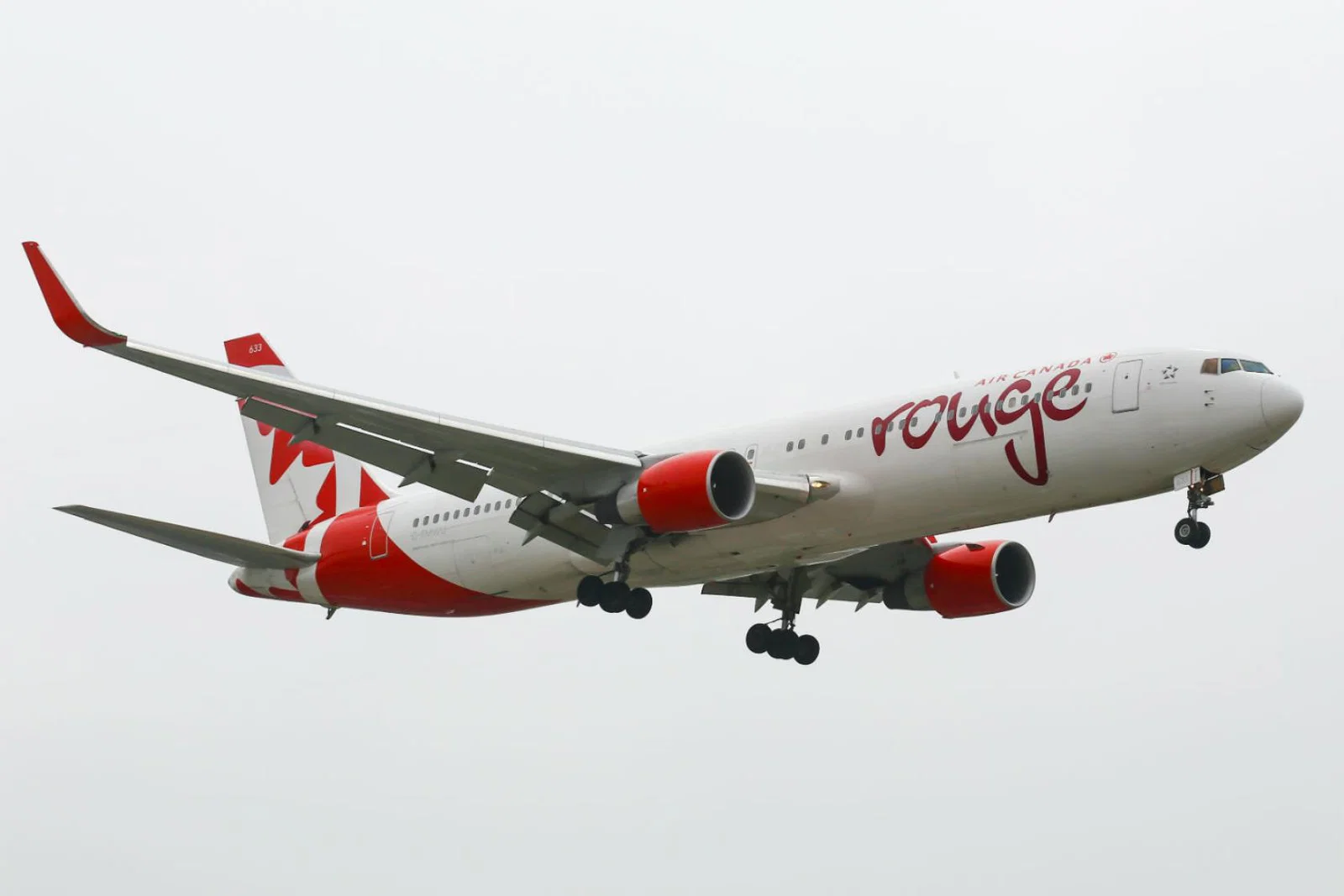 Air Canada rouge, Boeing 767-300ER