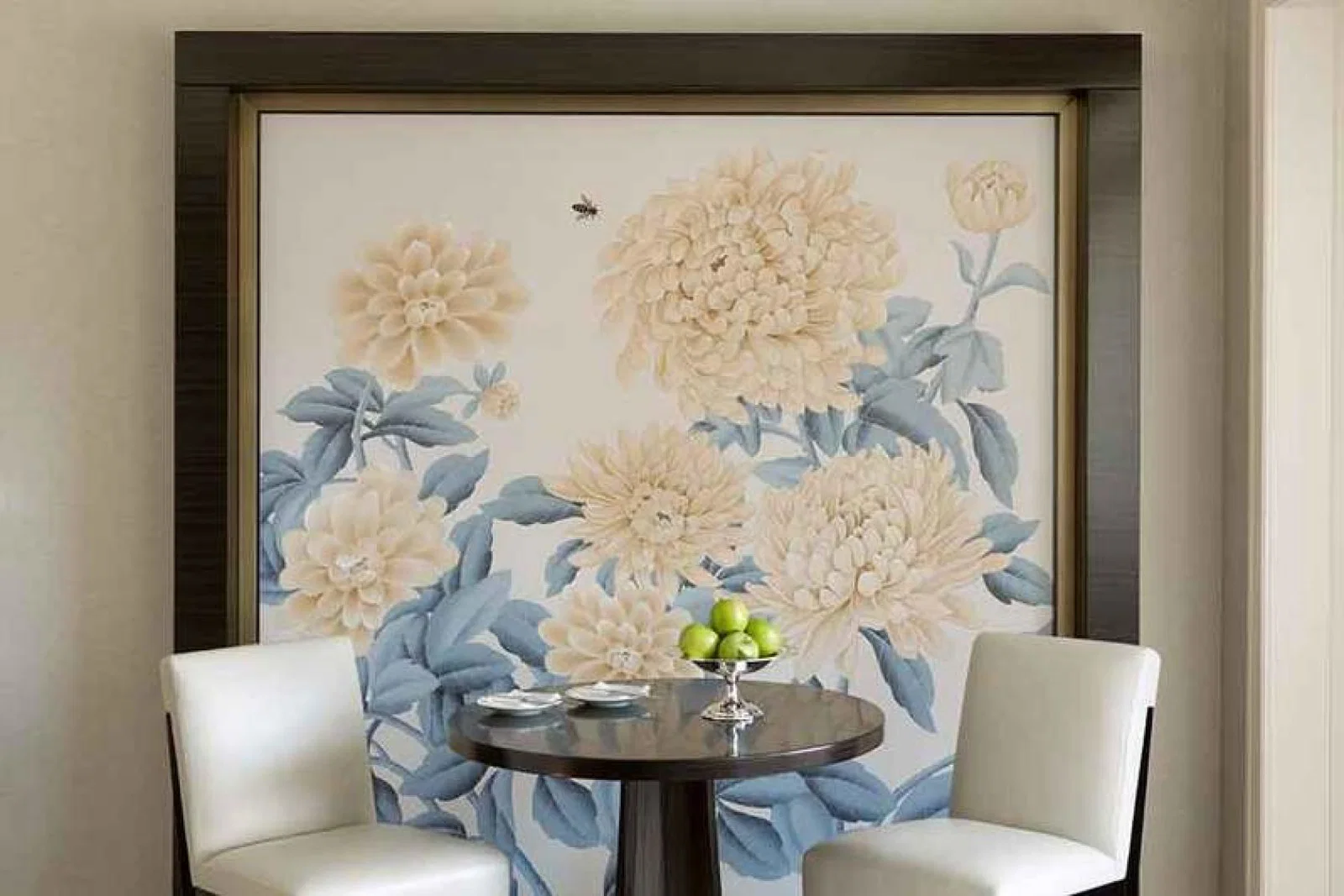 Dining-Area_The-Peninsula-Chicago.jpg