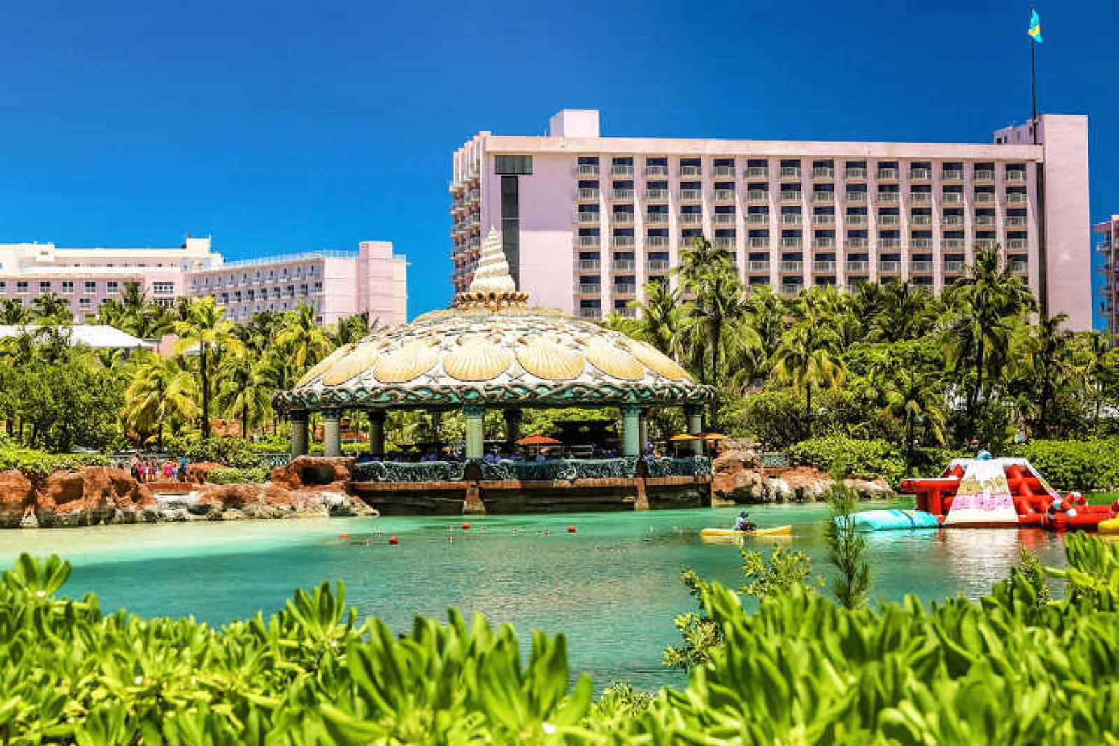 Atlantis Paradise Island, Bahamas ThinkstockPhotos-495116238