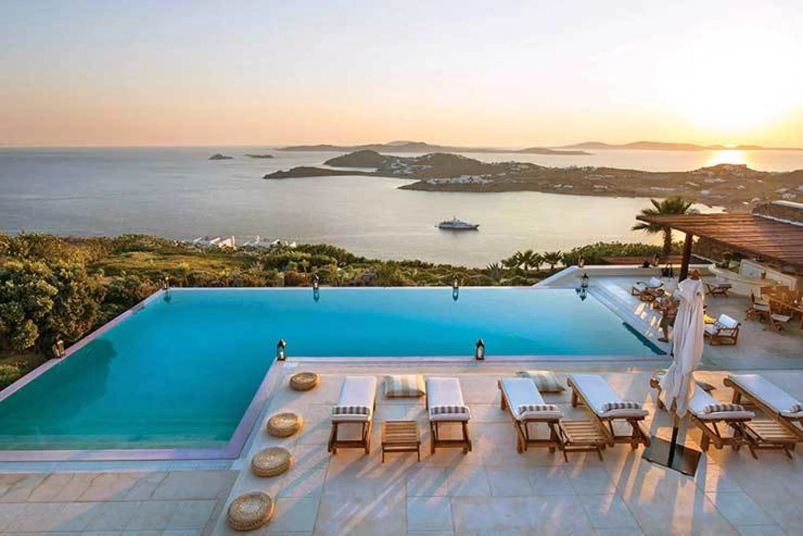 Villa Agi Lazro Mykonos Olivers Travels.jpg