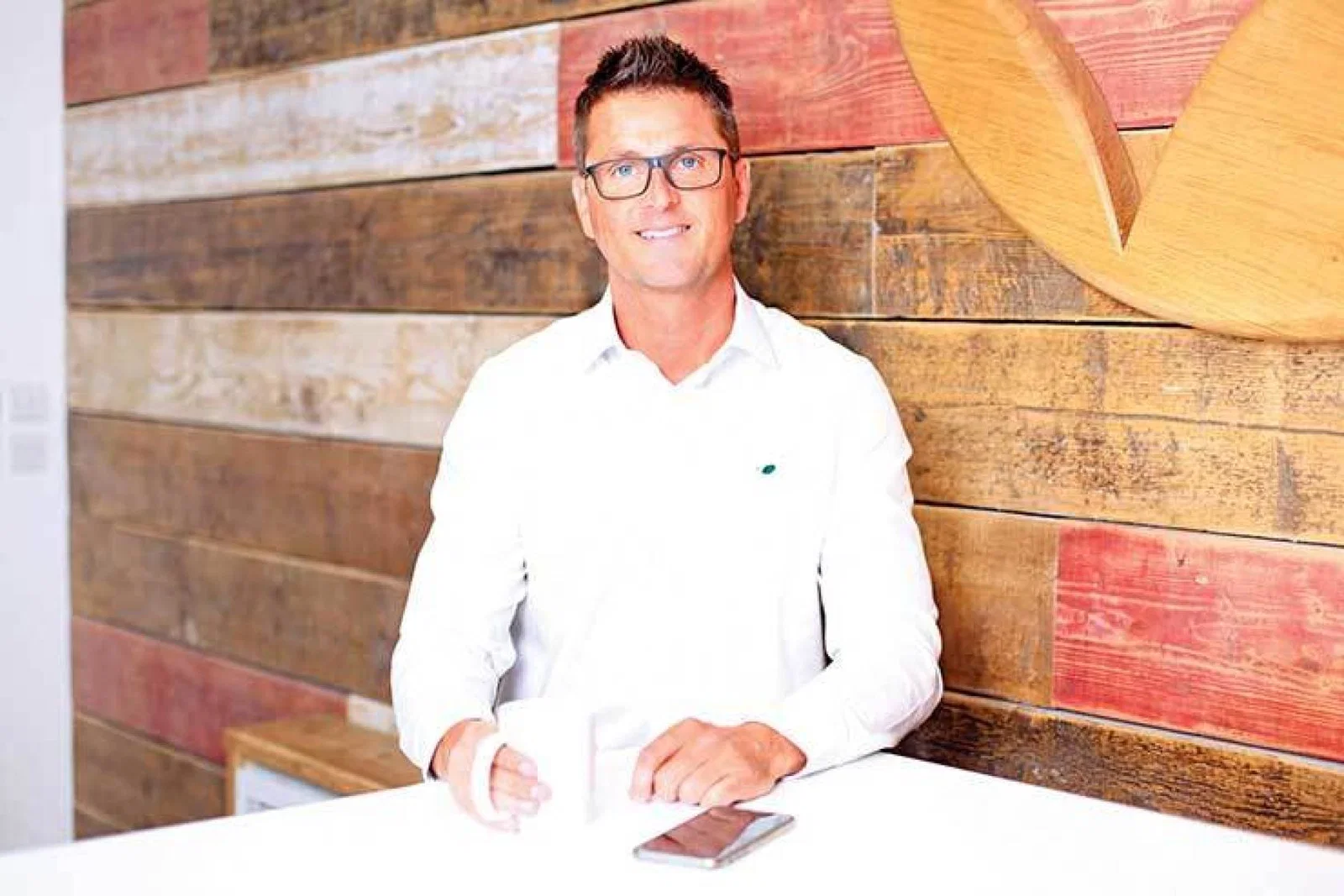 Simon Altham, MD, Hoseasons