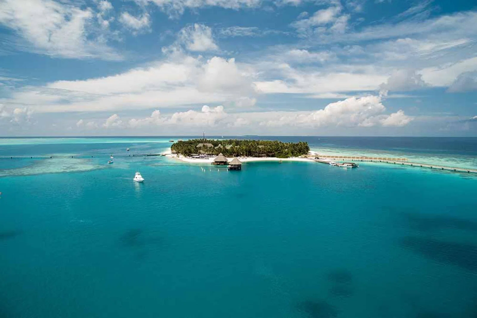 One lucky agent secured a six-figure Maldives booking