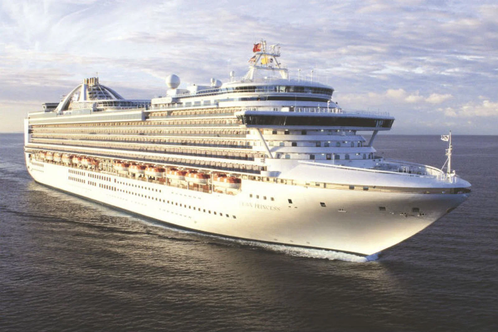 Crown at Sea2.jpg