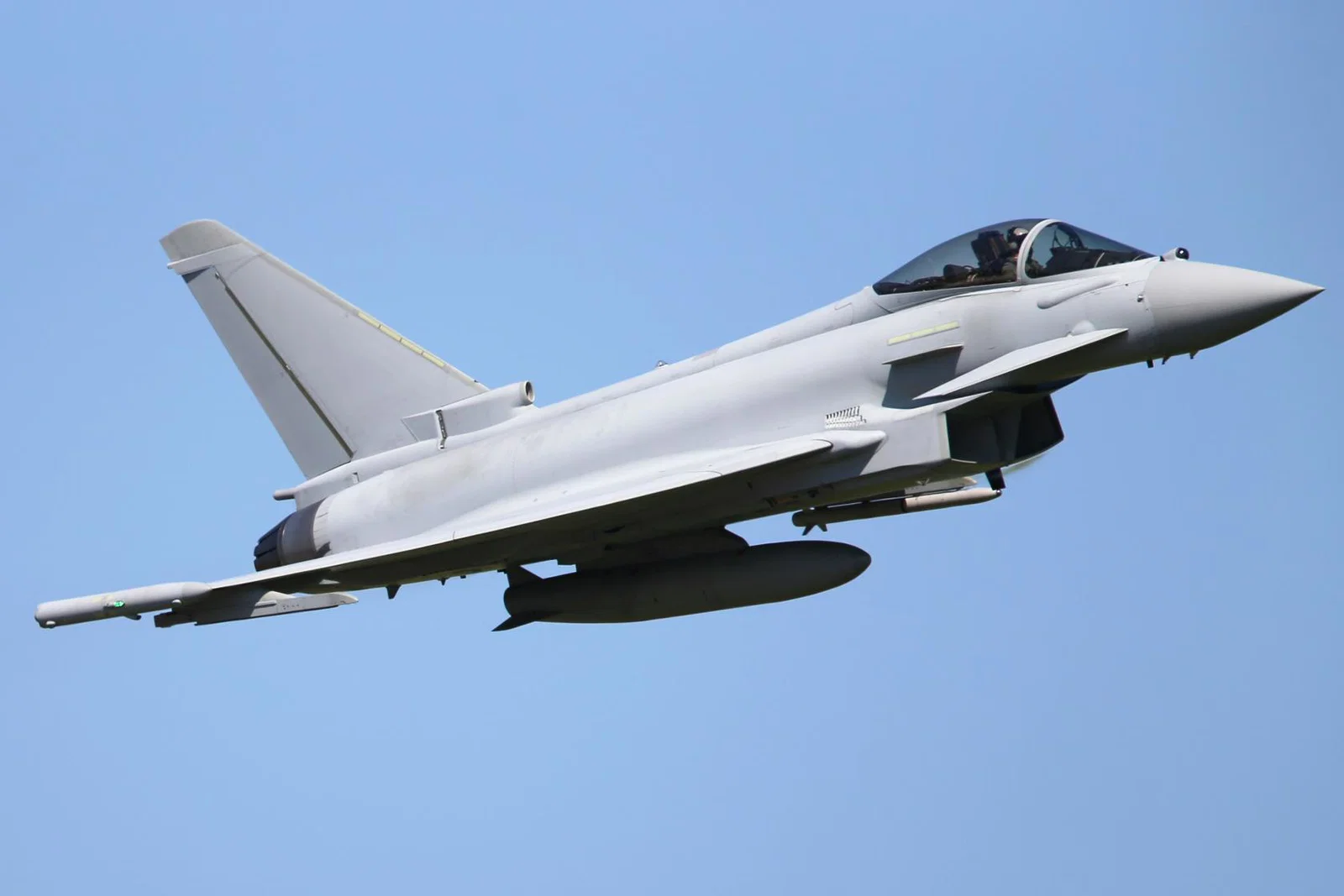 Typhoon fighter jet.jpg