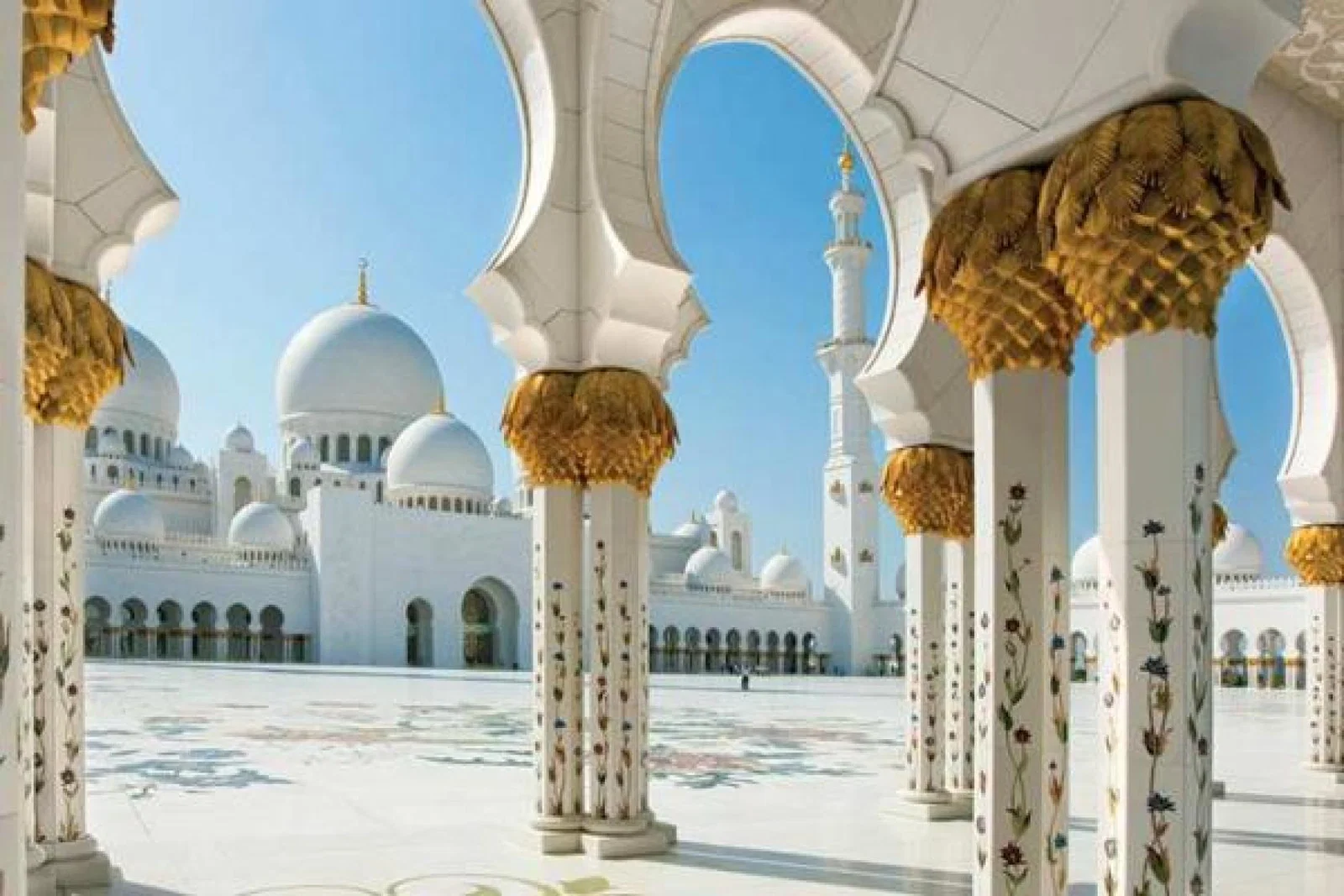 Middle eastern architecture iStock-157573144