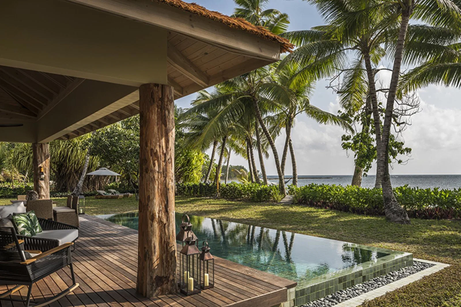 Four Seasons Seychelles suite.jpg