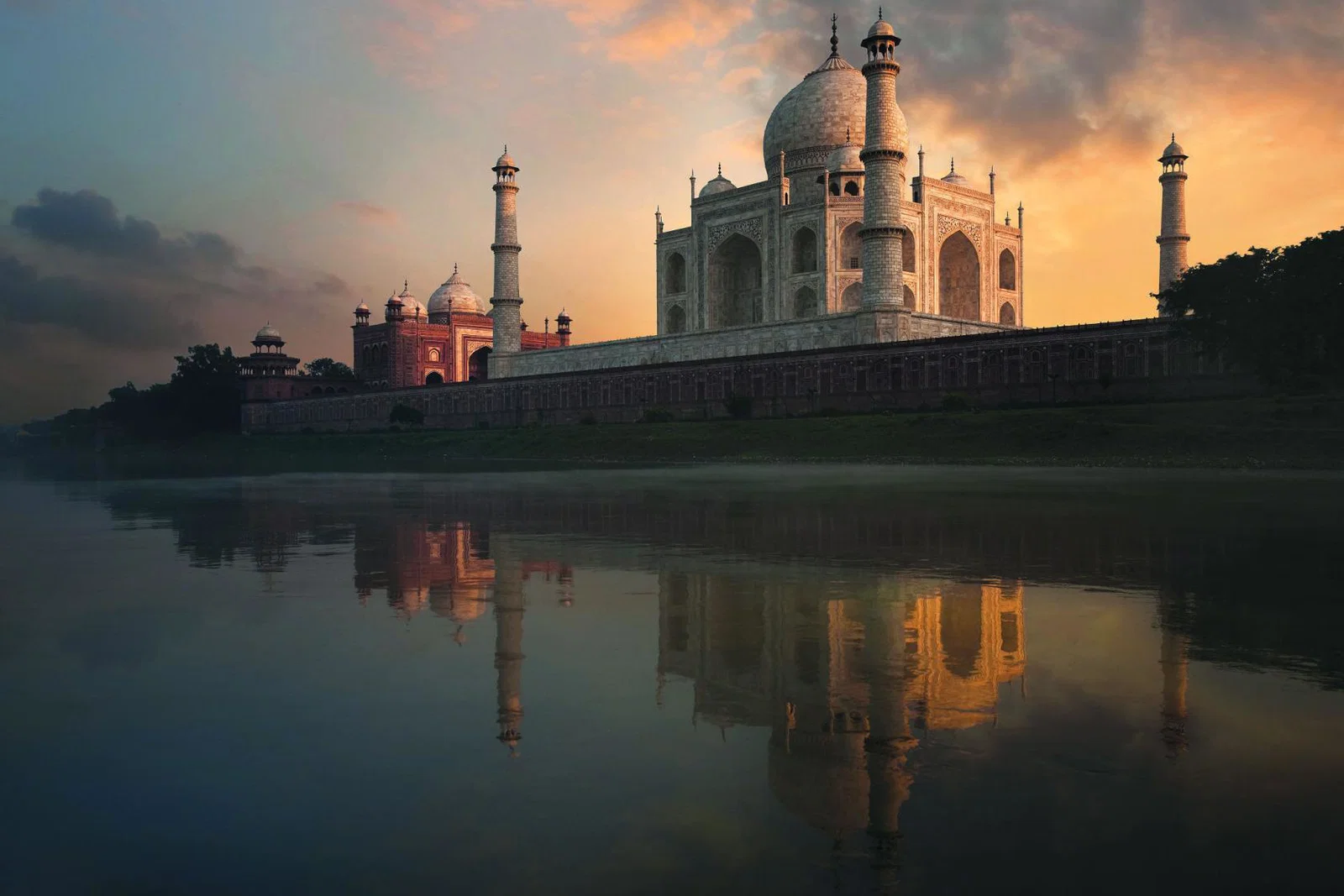 Taj Mahal.jpg
