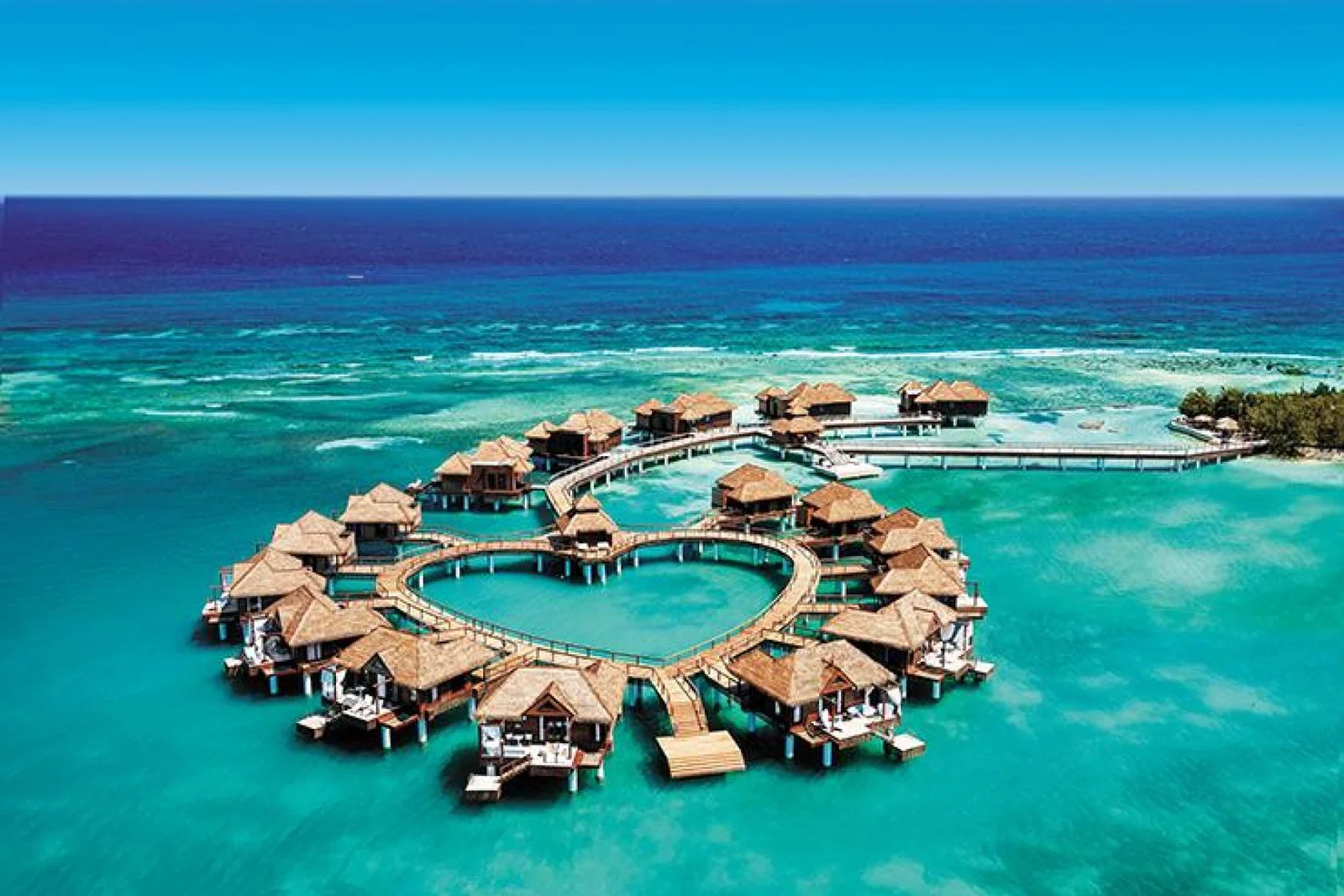 2. The resorts have unique rooms and suites
