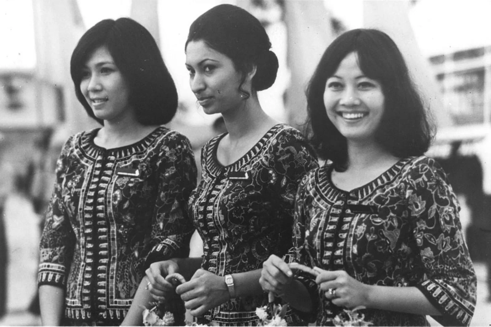 Singapore-Airlines-Serong-Kebaya-1.jpg