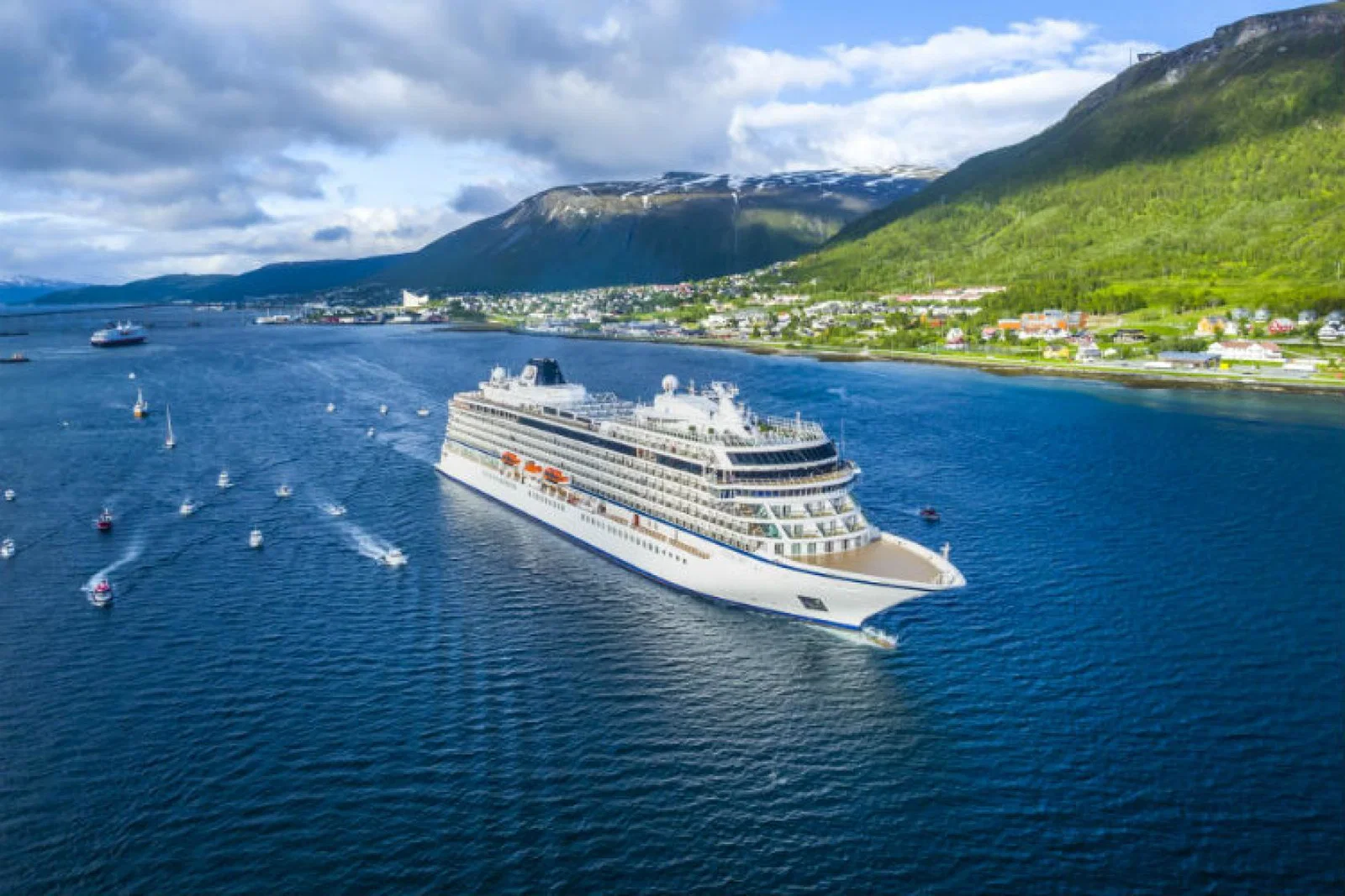 Viking Sky Web.jpg