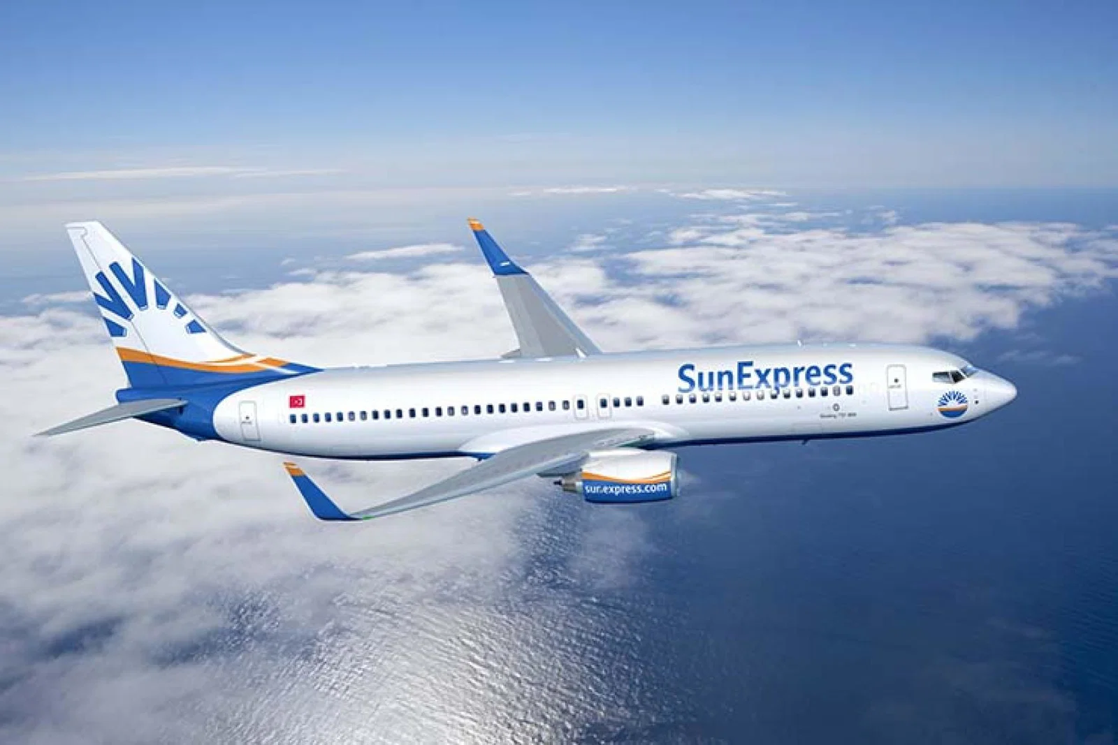 The latest from SunExpress and London Luton Airport