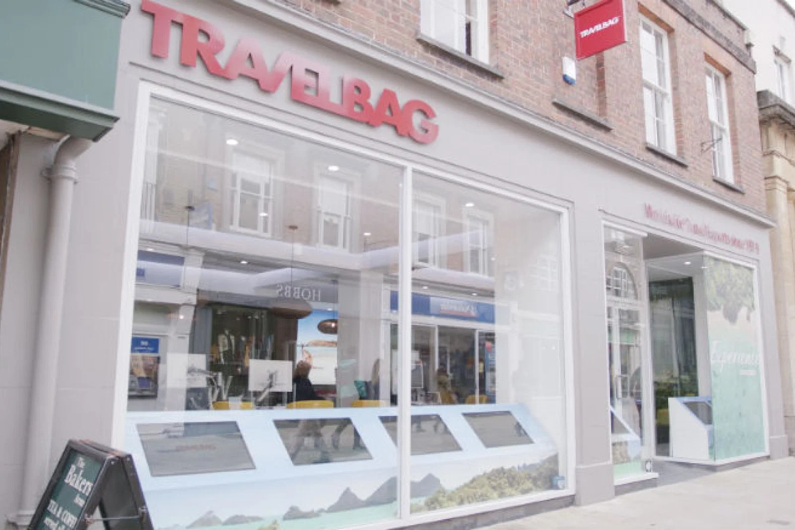 TravelBag_External 01.jpg