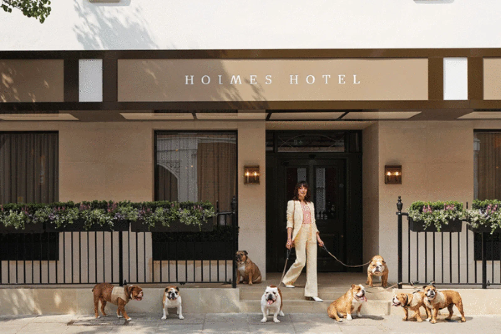 Holmes-Hotel-London.gif