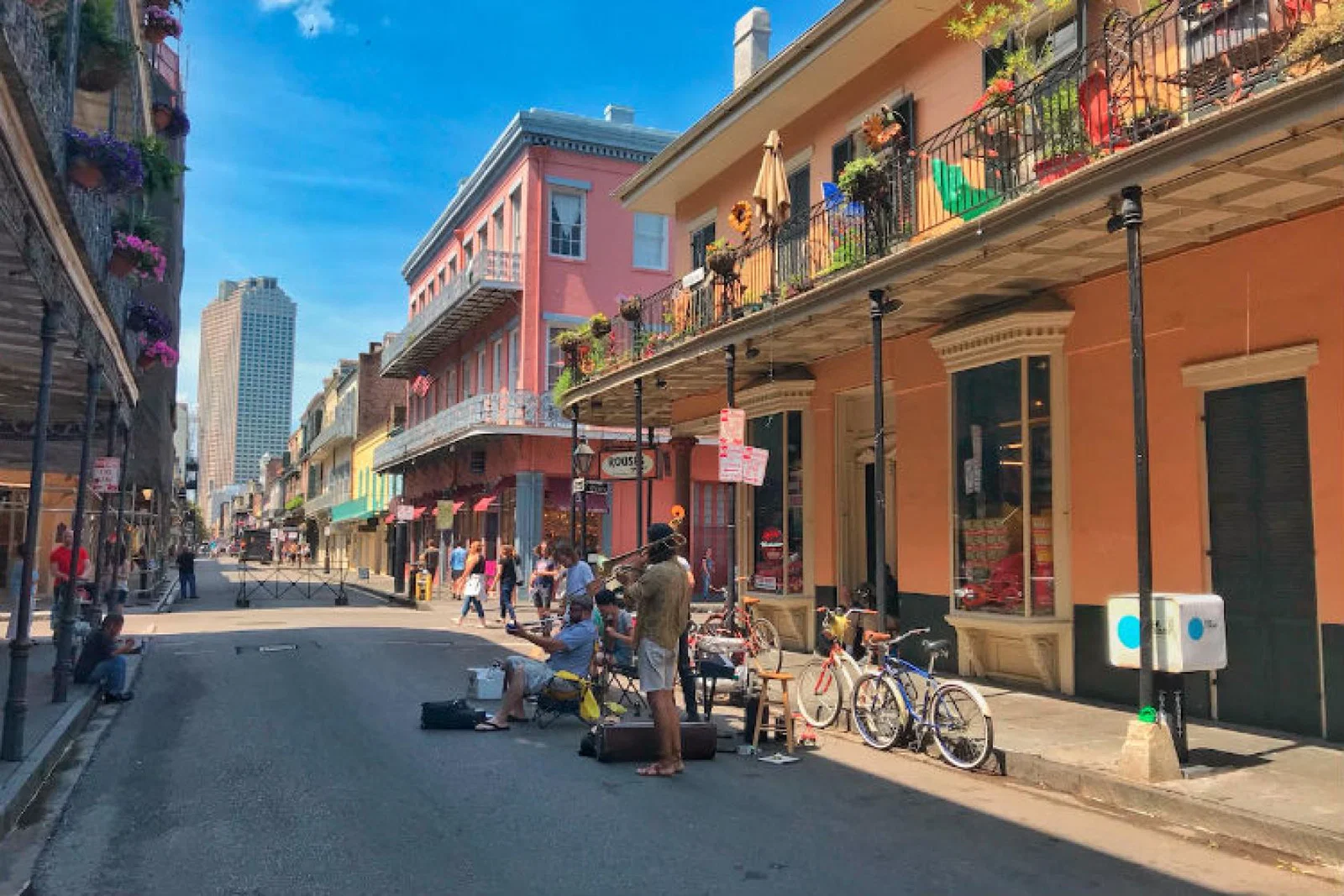 New Orleans joao-francisco-jQwv5FnpksM-unsplash.jpg