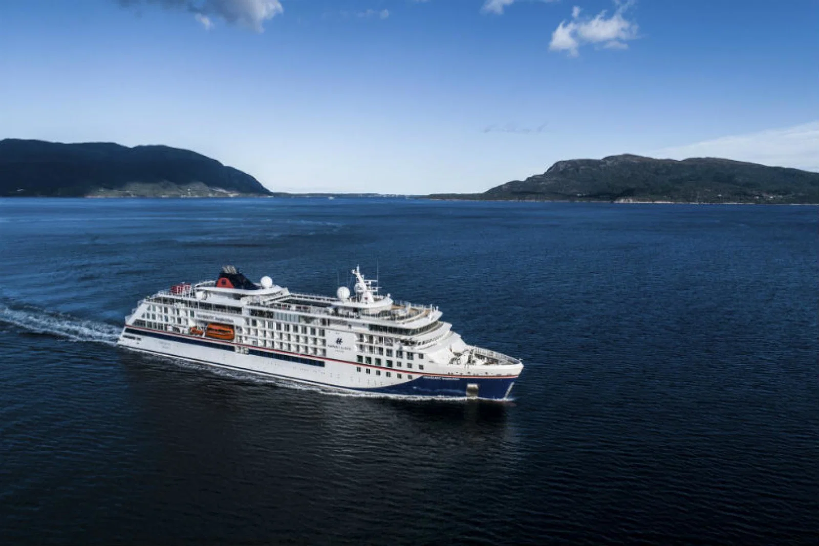 Hapag-Lloyd will be brought under Tui and Royal's joint venture