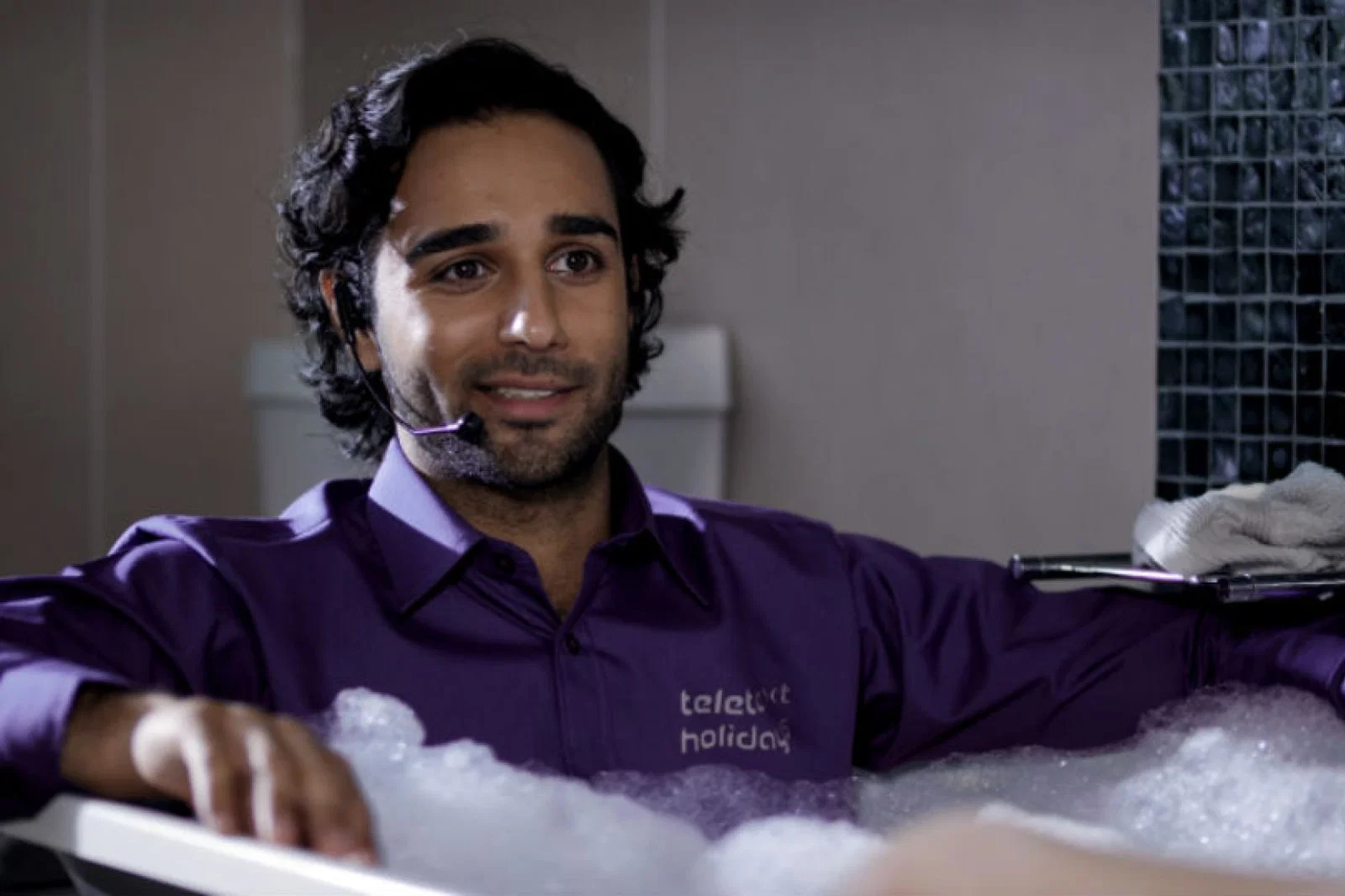 Teletext champions call centre team in turn-of-year ads