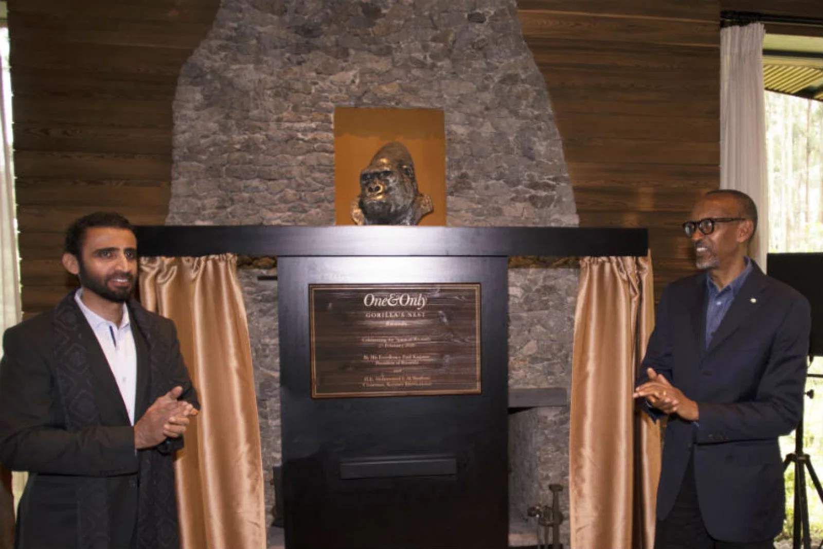 Mohammed Al Shaibani and Paul Kagame officially open One&Only Gorilla's Nest