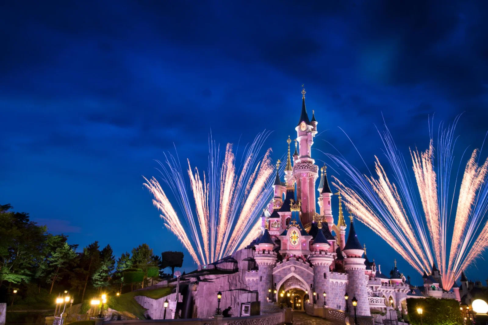 Eurostar has restarted its Disneyland service