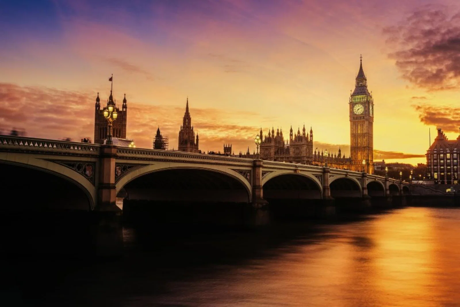 Chief executive Julia Lo Bue-Said said the travel industry has "struggled" to get its "collective voice heard" by the government during the pandemic
