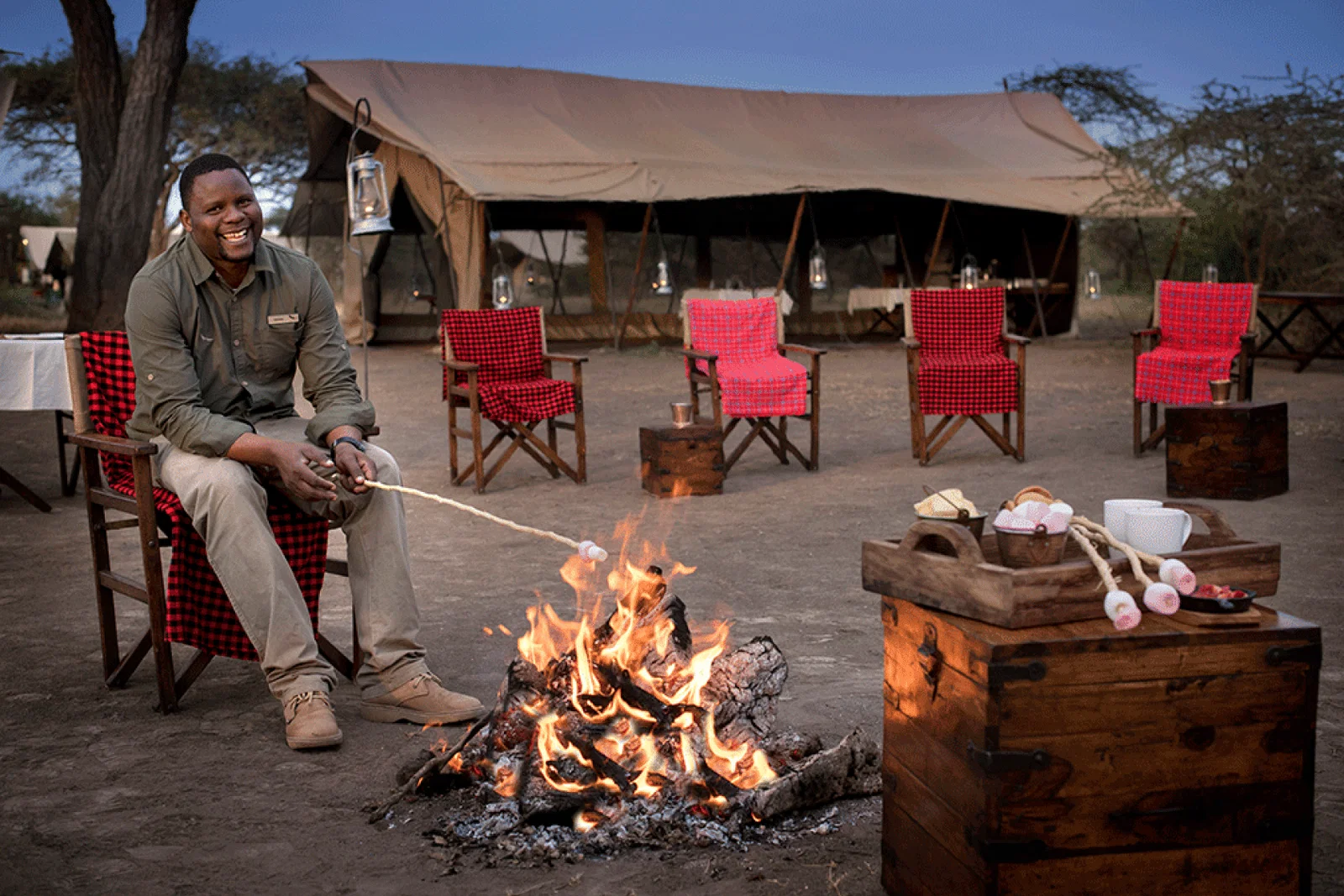 andBeyond team will offer private safari experiences to help raise funds