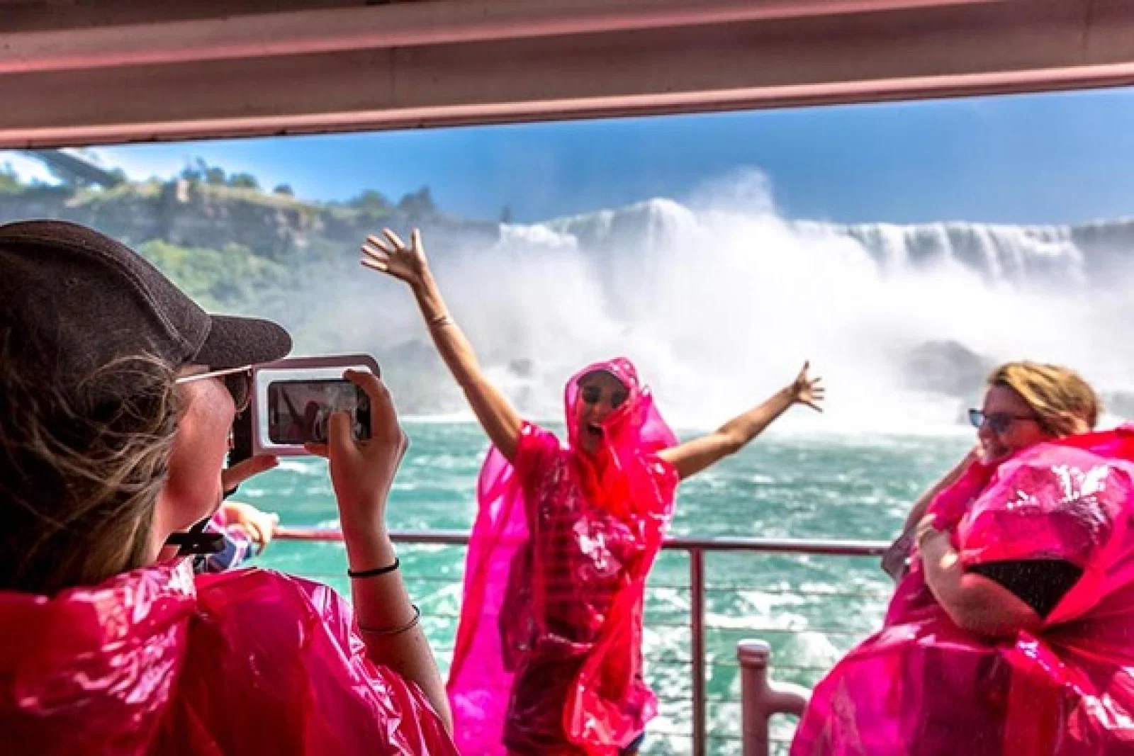 Canadian Affair hopes to make it easier for agents to book