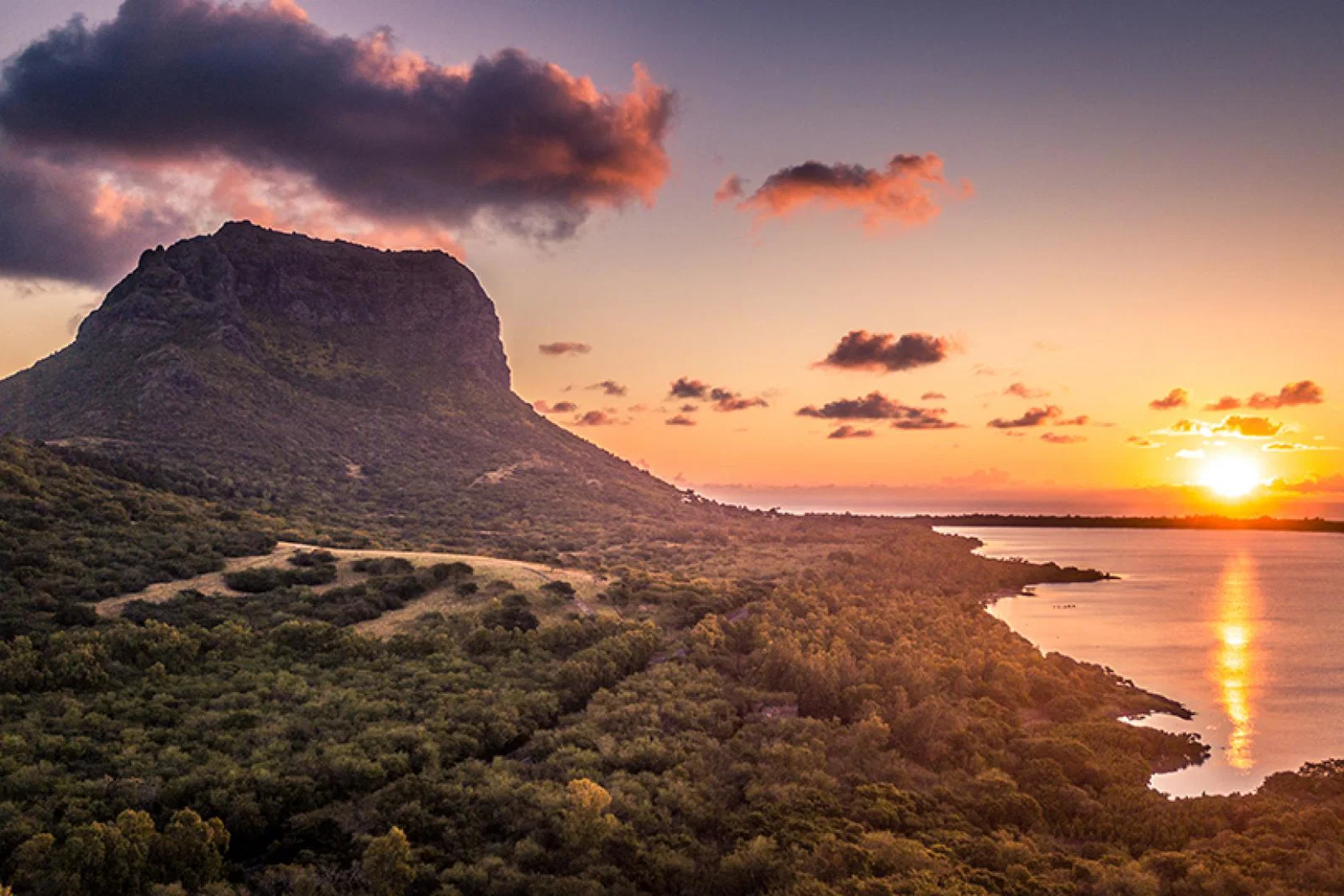 Tourism employees were prioritised during the vaccine rollout, including hotel staff, Air Mauritius employees, airport staff and other front line tourism workers
