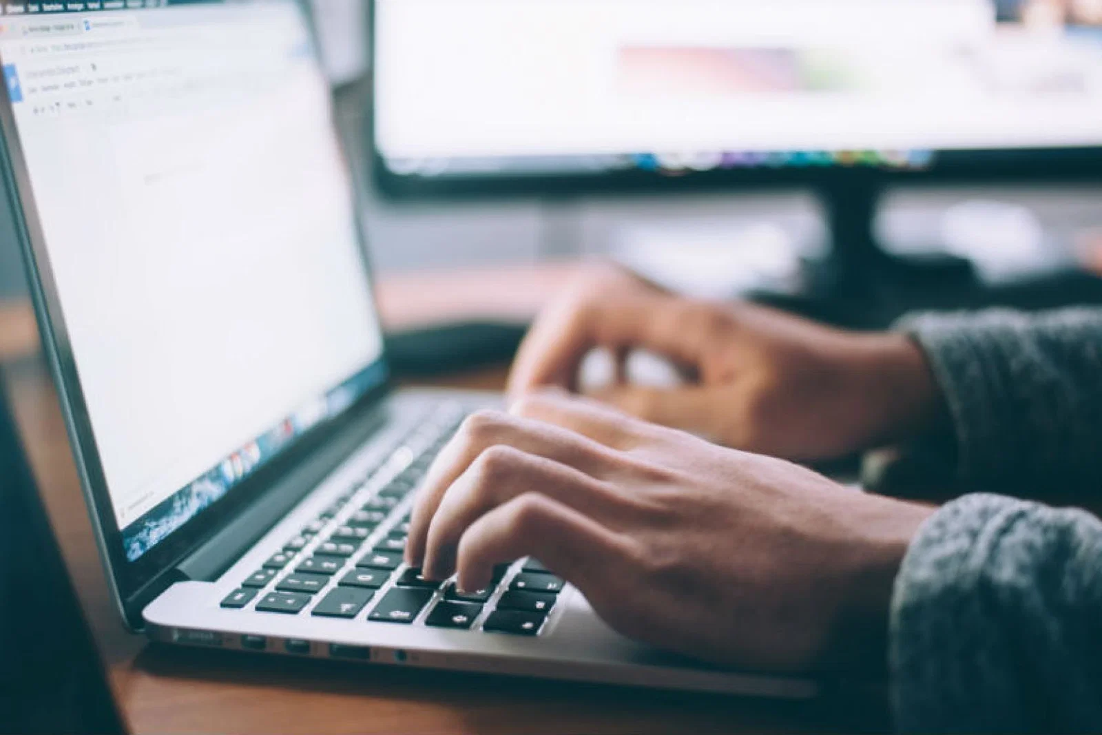 Agents are urged to contact their local authority using TTG's letter template. (Pic credit: Glenn Carstens Peters; Unsplash)