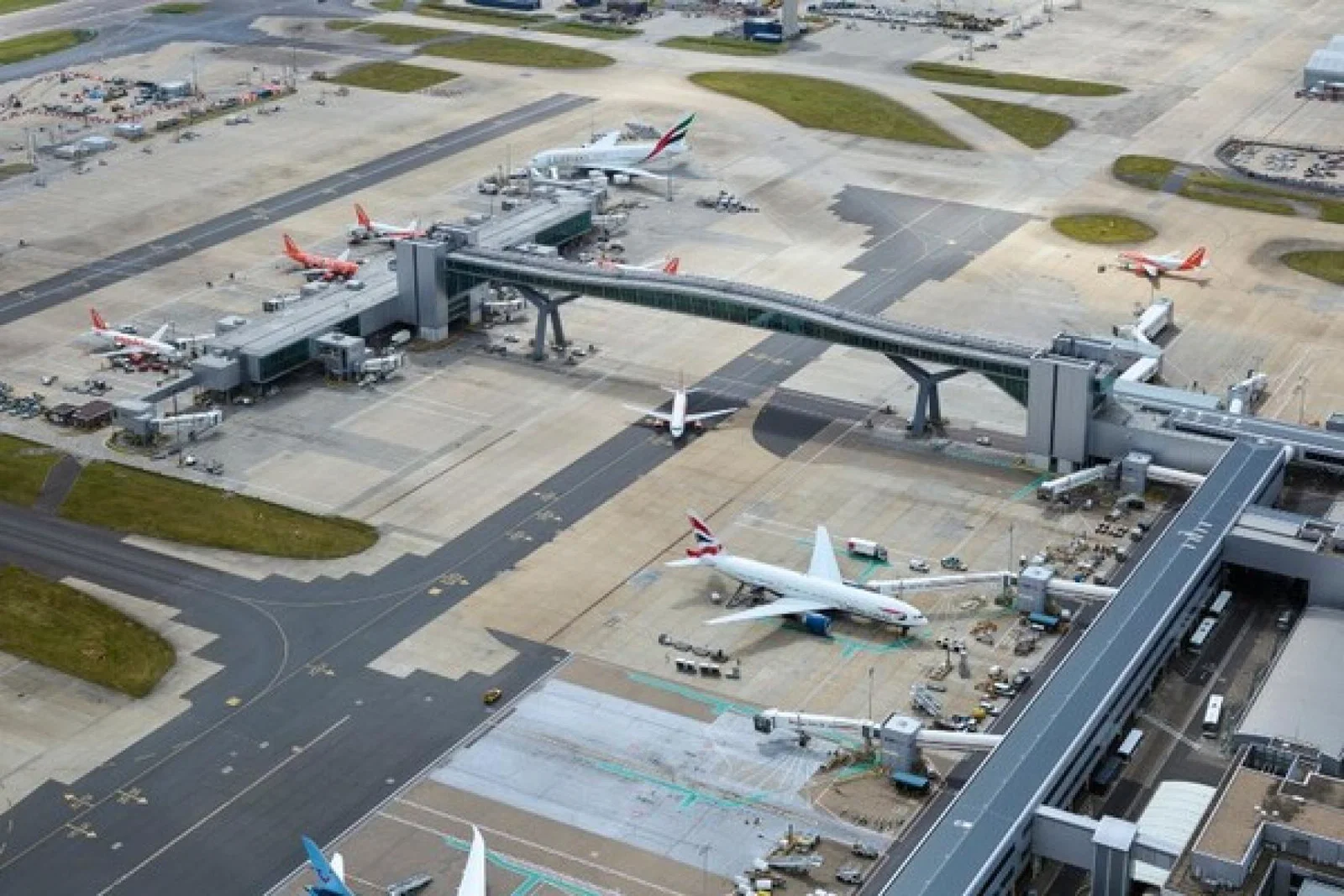 Gatwick's Skybridge, where the tragedy occurred (Credit: JMilstein/Gatwick)