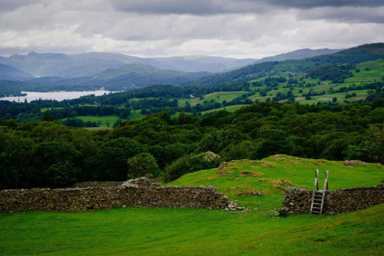 Windermere in the Lake District (Credit: Ian Cylkowski / Unsplash)