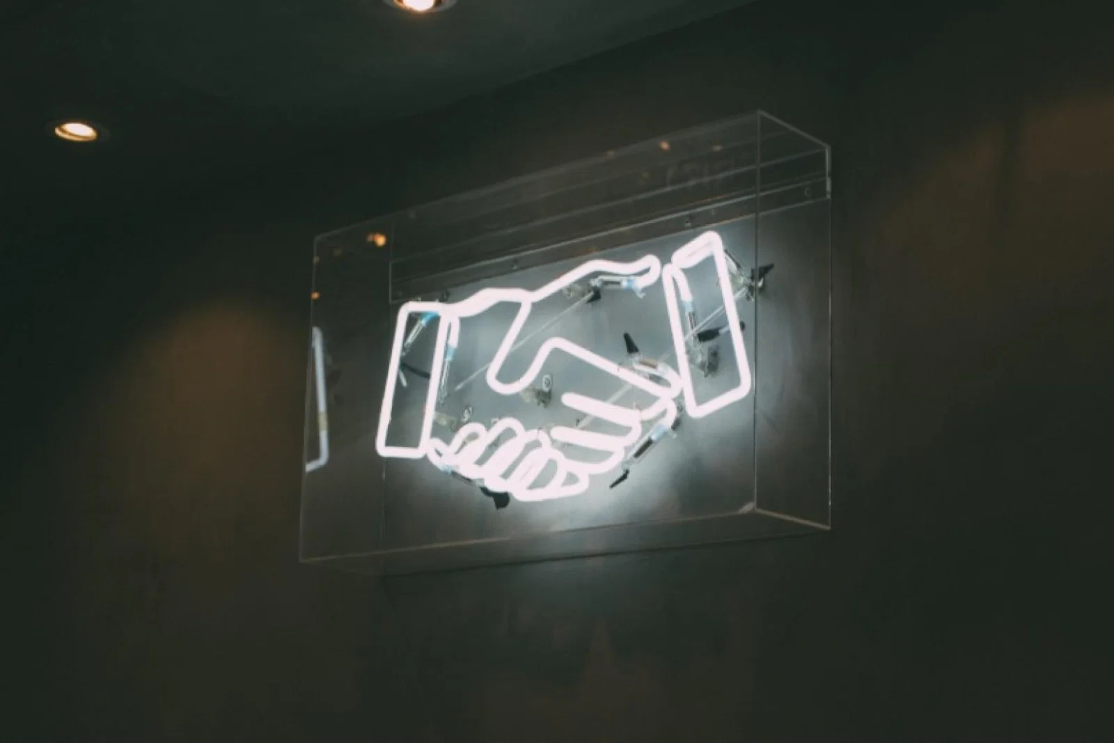 Golds: 'Collaborations and partnerships are pillars for the renewal of the travel industry' (Credit: Charles Deluvio / Unsplash)