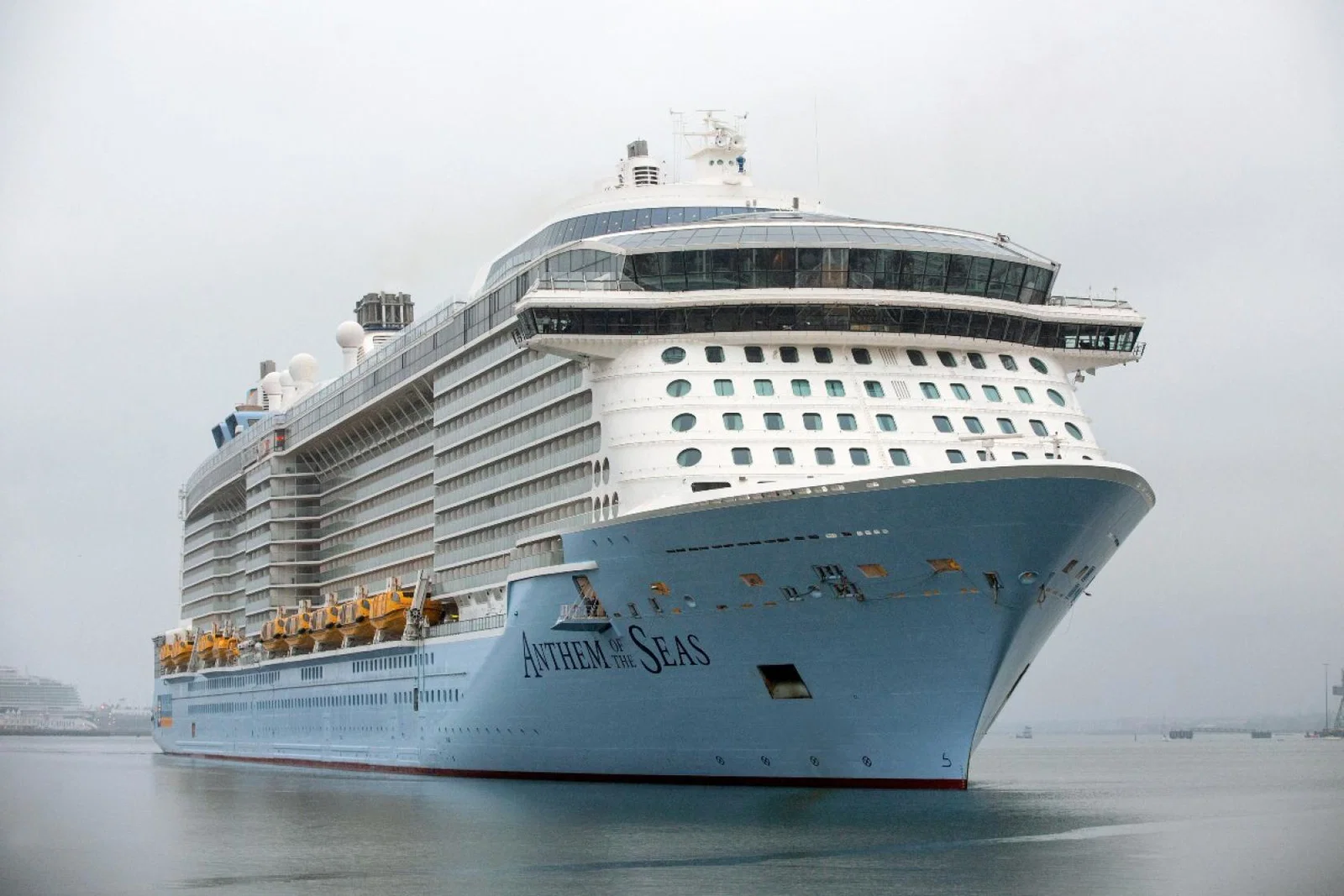 Royal Caribbean Anthem-of-the-Seas Southampton.jpg