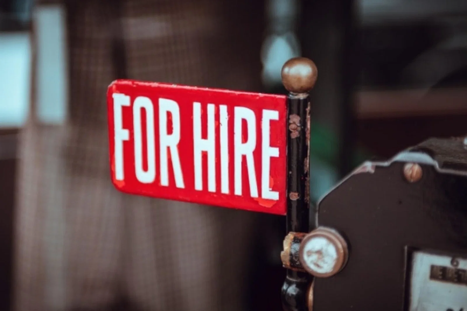Employment_Jobs_Recruitment_clem-onojeghuo-fY8Jr4iuPQM-unsplashweb.jpg