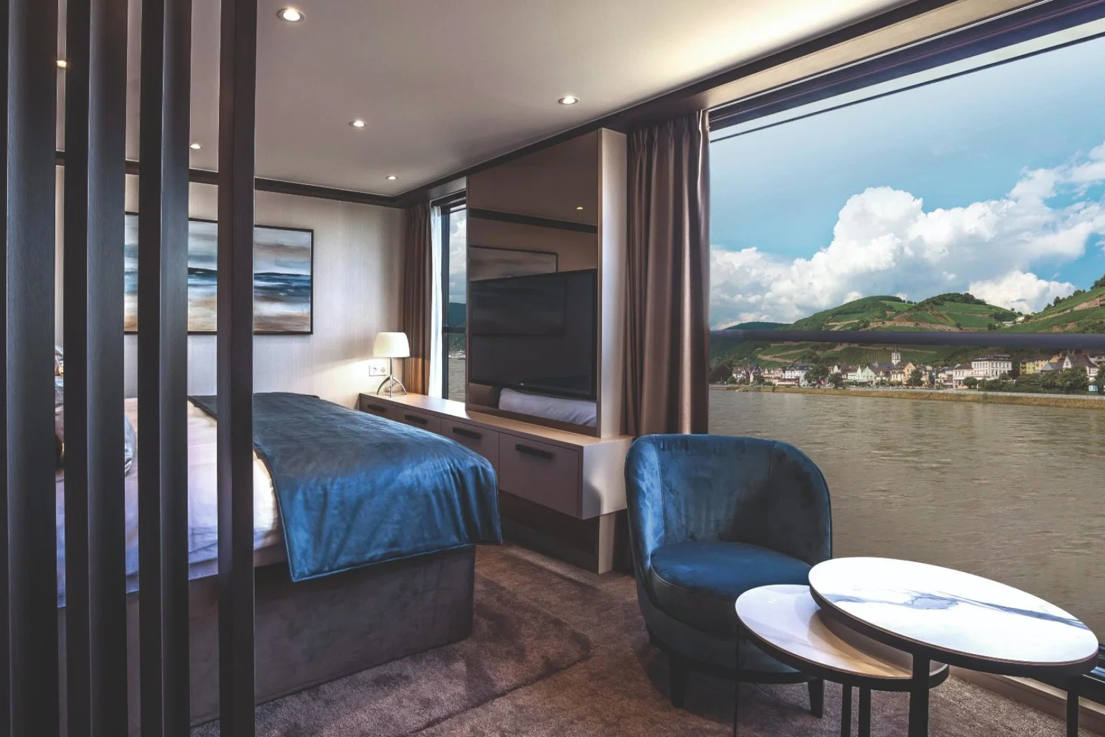 APT's Travelmarvel Vega river ship