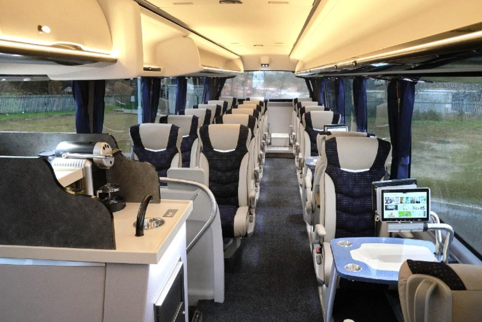 Leger Holidays is expanding its fleet of Luxuria coaches