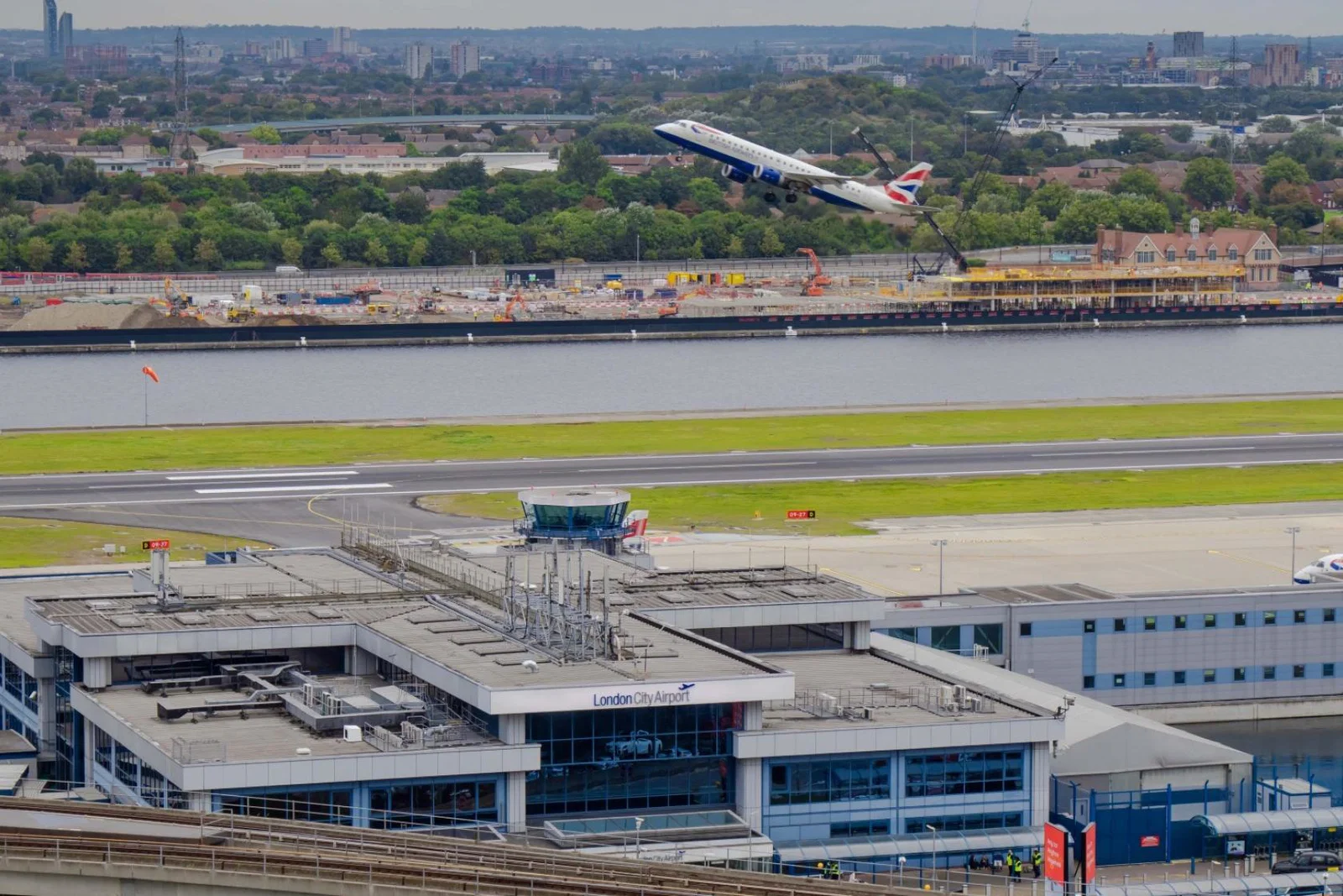 A recent poll commissioned by the airport found most passengers believed sustainability to be a significant issue facing aviation