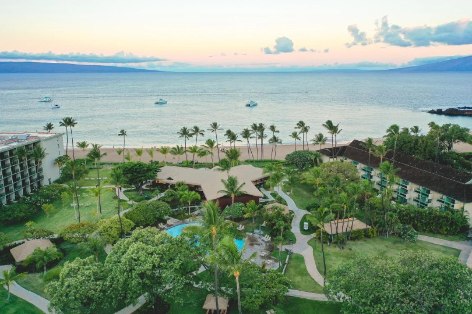 Say aloha to the revamped Ka’anapali Beach Hotel
