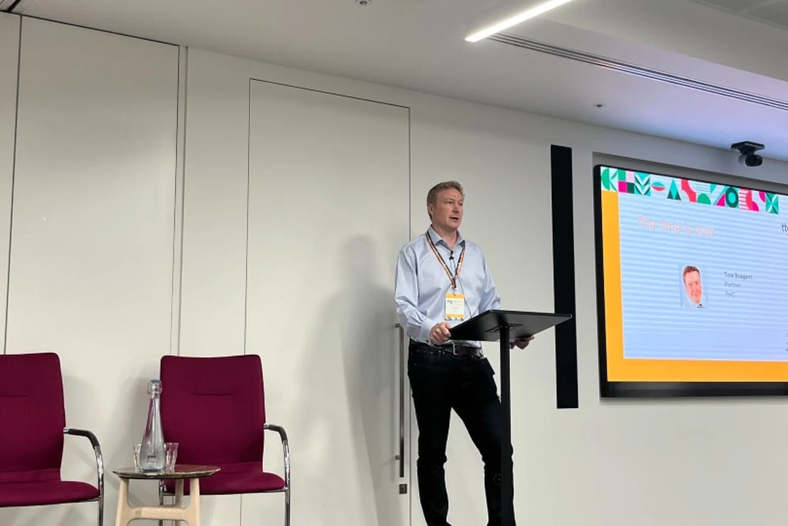 PwC's Tom Beagant opened the Fairer Travel Sustainability Forum by presenting findings from a recent TTG and PwC report 